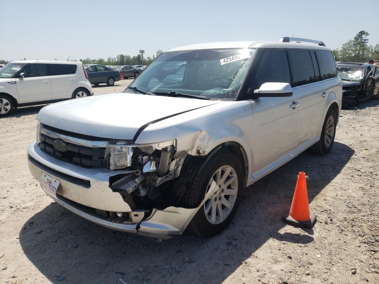 Photo 15 from auction – 2011 FORD FLEX SEL with VIN 2FMGK5CC5BBD33559