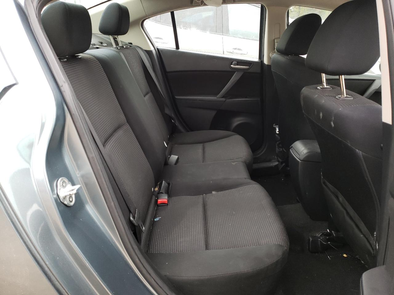 Photo 6 from auction – 2012 MAZDA 3 I with VIN JM1BL1UG3C1511262