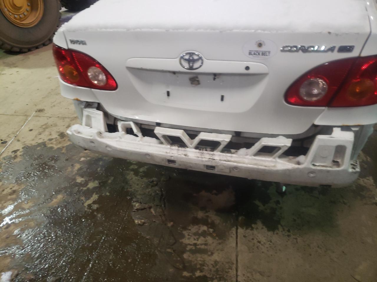 Photo 9 from auction – 2004 TOYOTA COROLLA with VIN 1NXBR38E64Z335127