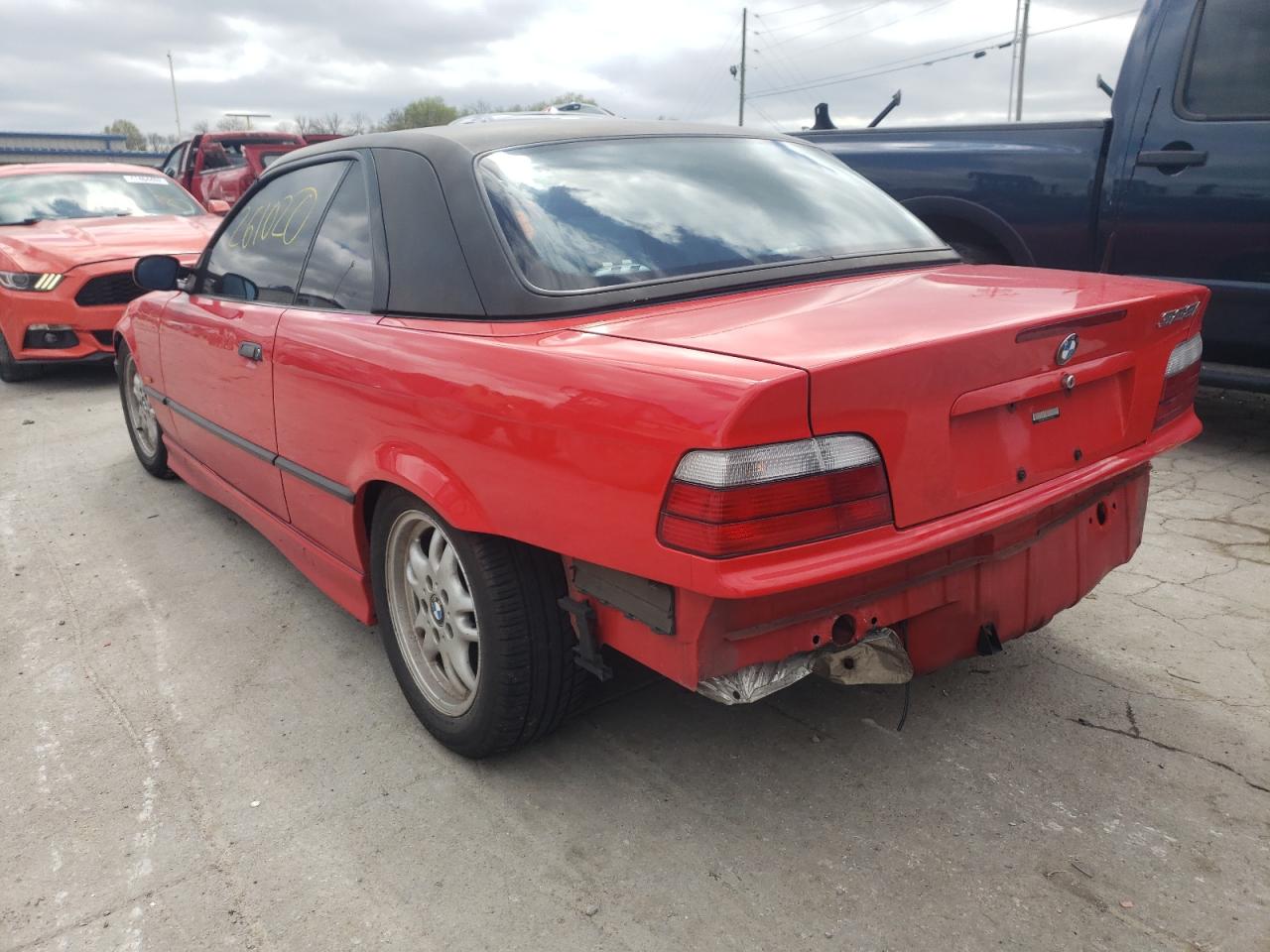 Photo 3 from auction – 1998 BMW 328 IC with VIN WBABK7324WET66299