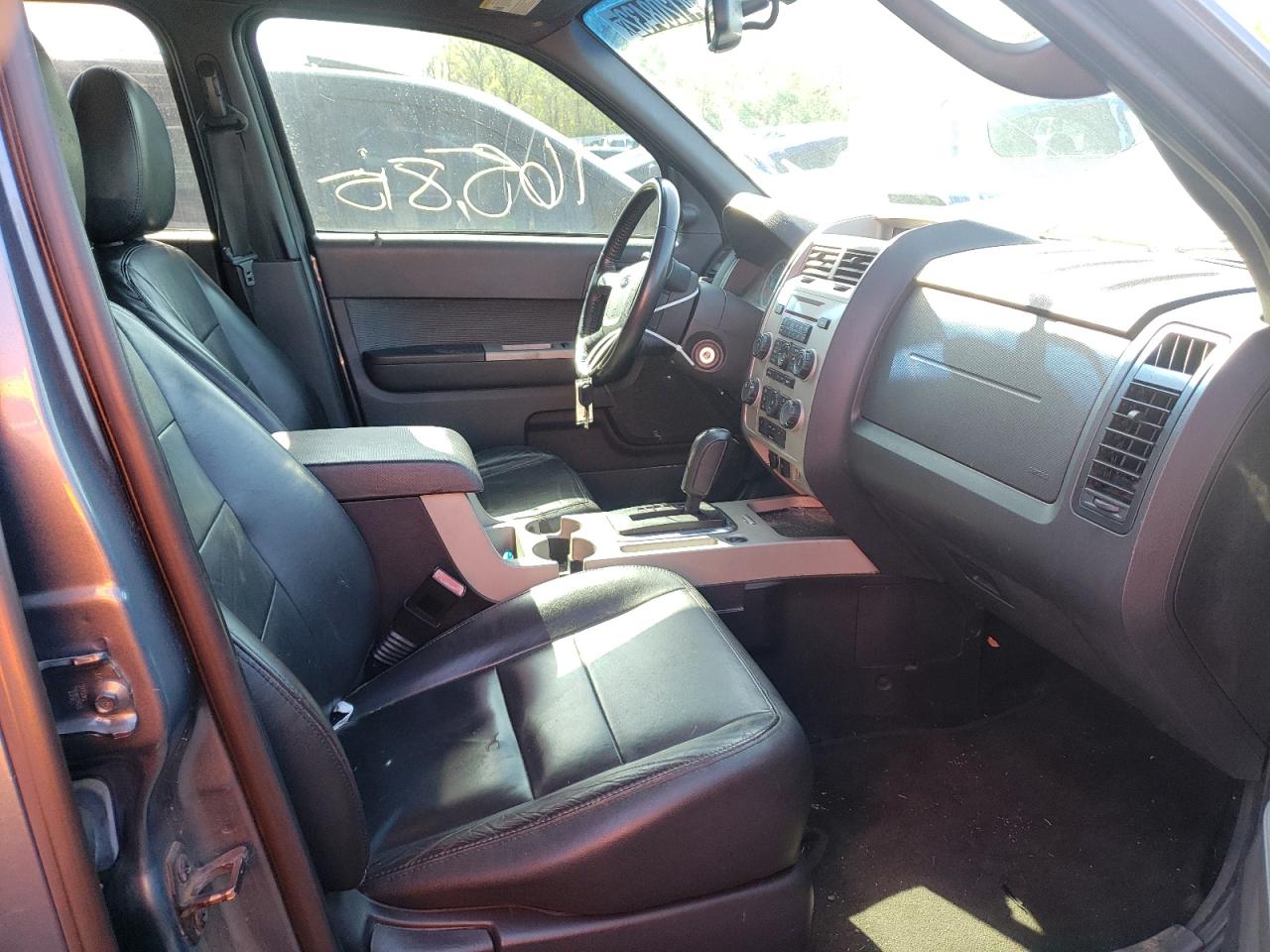 Photo 5 from auction – 2012 FORD ESCAPE XLT with VIN 1FMCU0DG3CKA50288