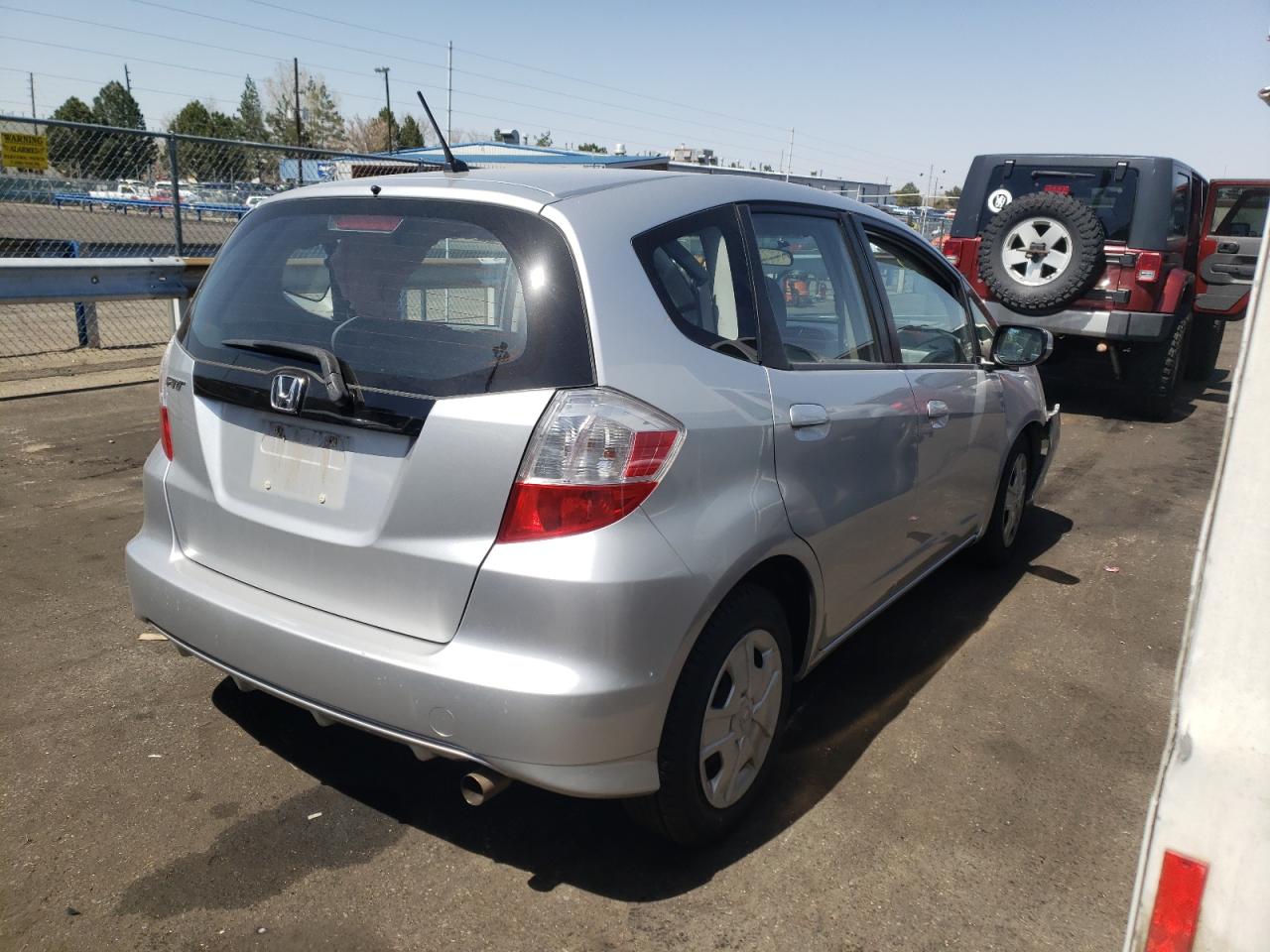 Photo 4 from auction – 2012 HONDA FIT with VIN JHMGE8H32CS008850