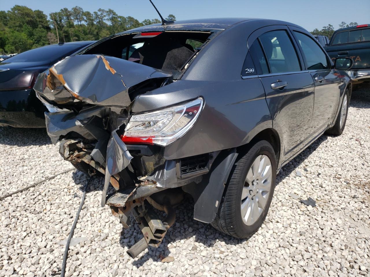 Photo 4 from auction – 2012 CHRYSLER 200 LX with VIN 1C3CCBABXCN320583