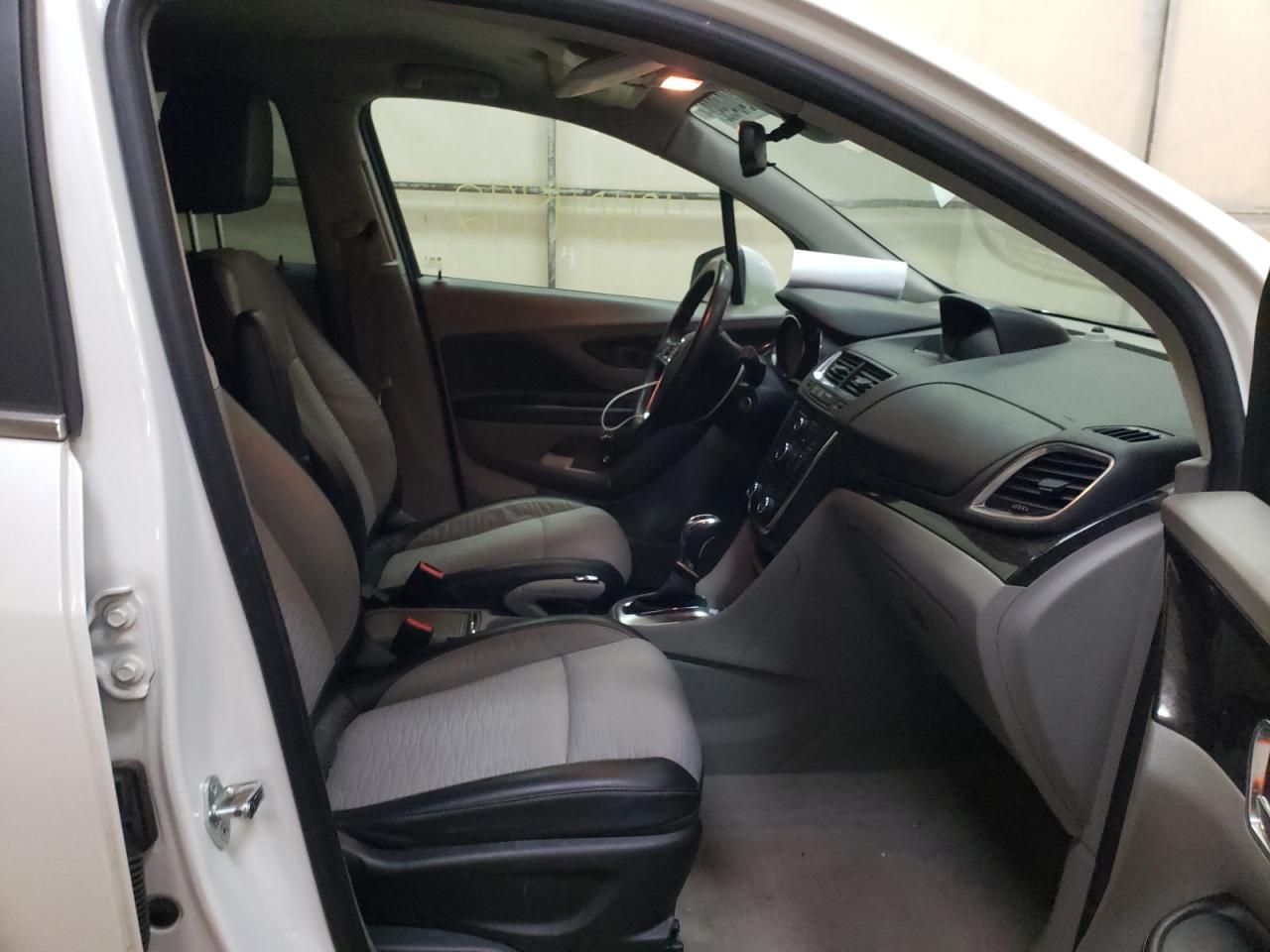 Photo 5 from auction – 2015 BUICK ENCORE with VIN KL4CJASB0FB242440