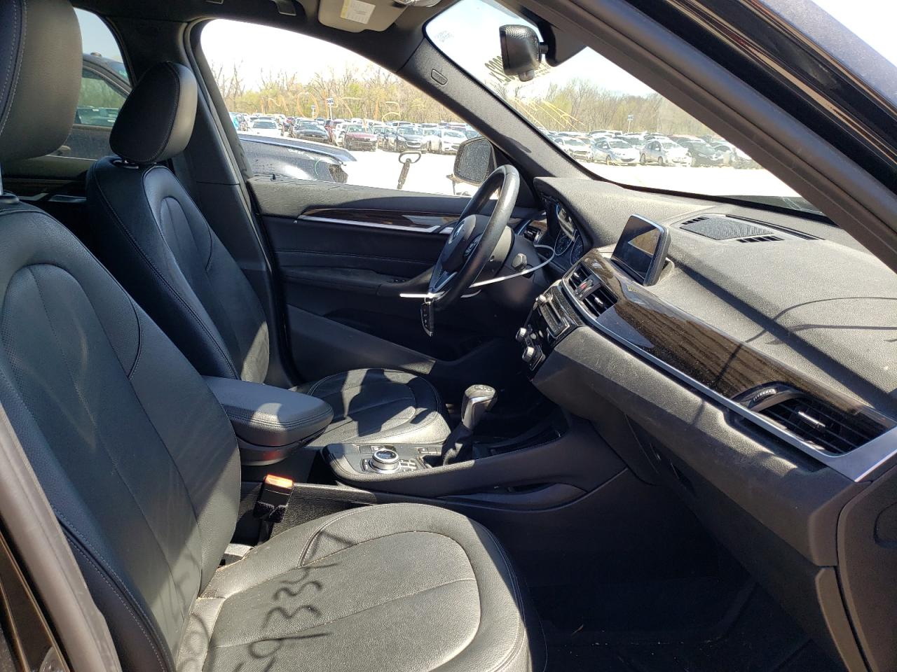 Photo 5 from auction – 2018 BMW X1 XDRIVE2 with VIN WBXHT3C37J5F93349