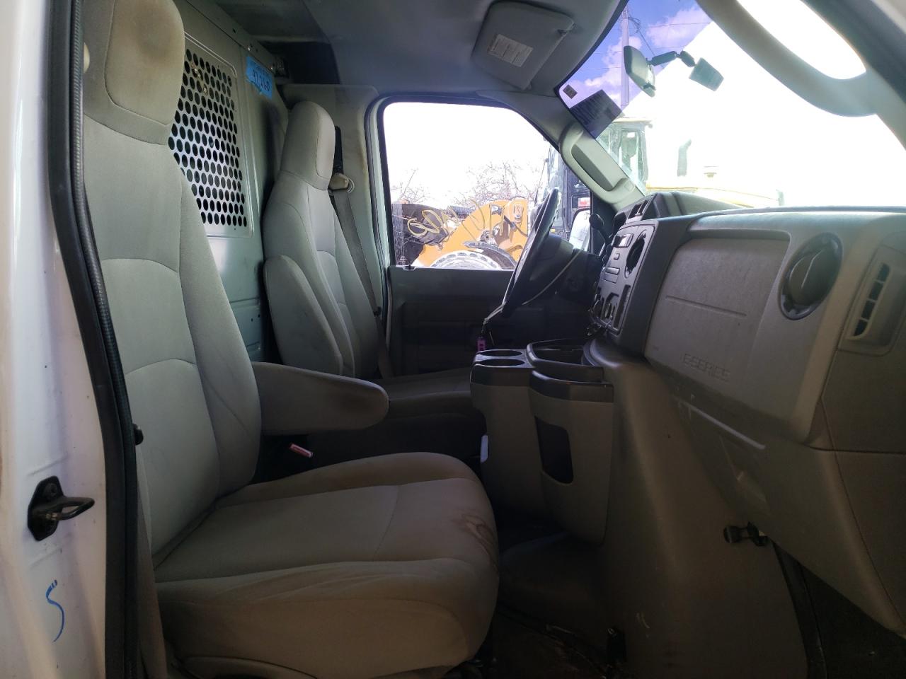 Photo 5 from auction – 2013 FORD ECONOLINE with VIN 1FTNE2EWXDDA32775