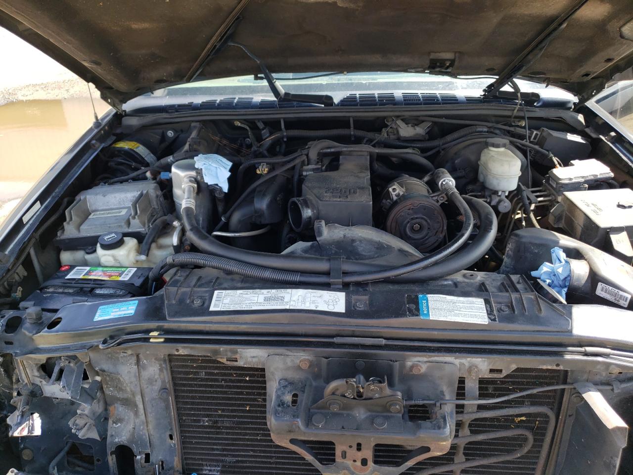 Photo 15 from auction – 2000 GMC SONOMA with VIN 1GTCS1950YK301086