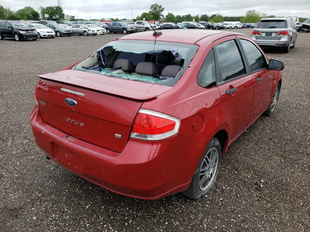 Photo 4 from auction – 2010 FORD FOCUS SE with VIN 1FAHP3FN3AW232132