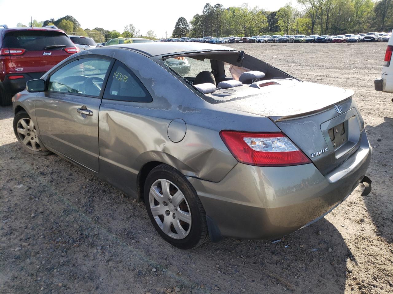 Photo 3 from auction – 2007 HONDA CIVIC LX with VIN 2HGFG12697H583298