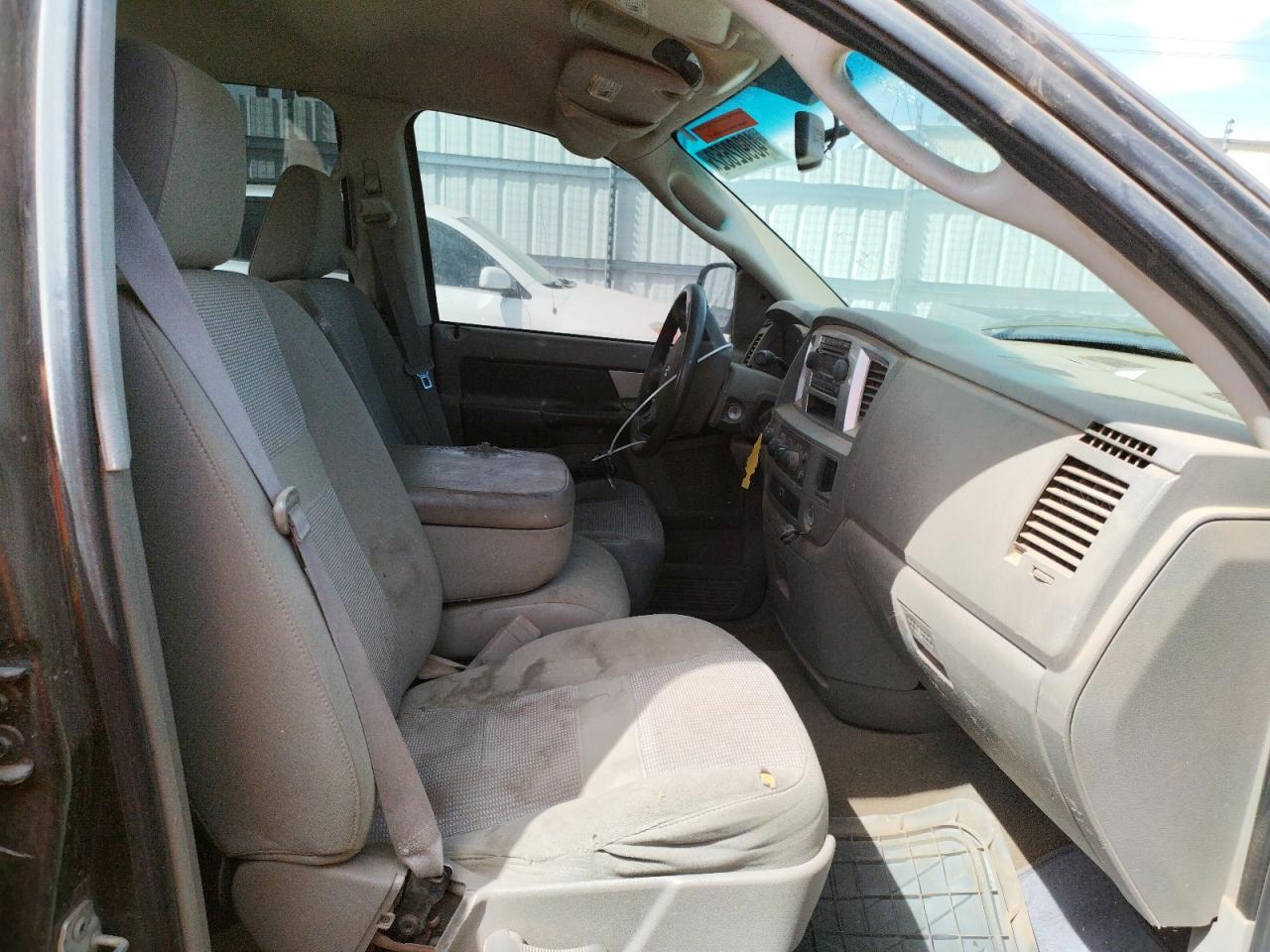 Photo 5 from auction – 2008 DODGE RAM 1500 S with VIN 1D7HU18208S614555