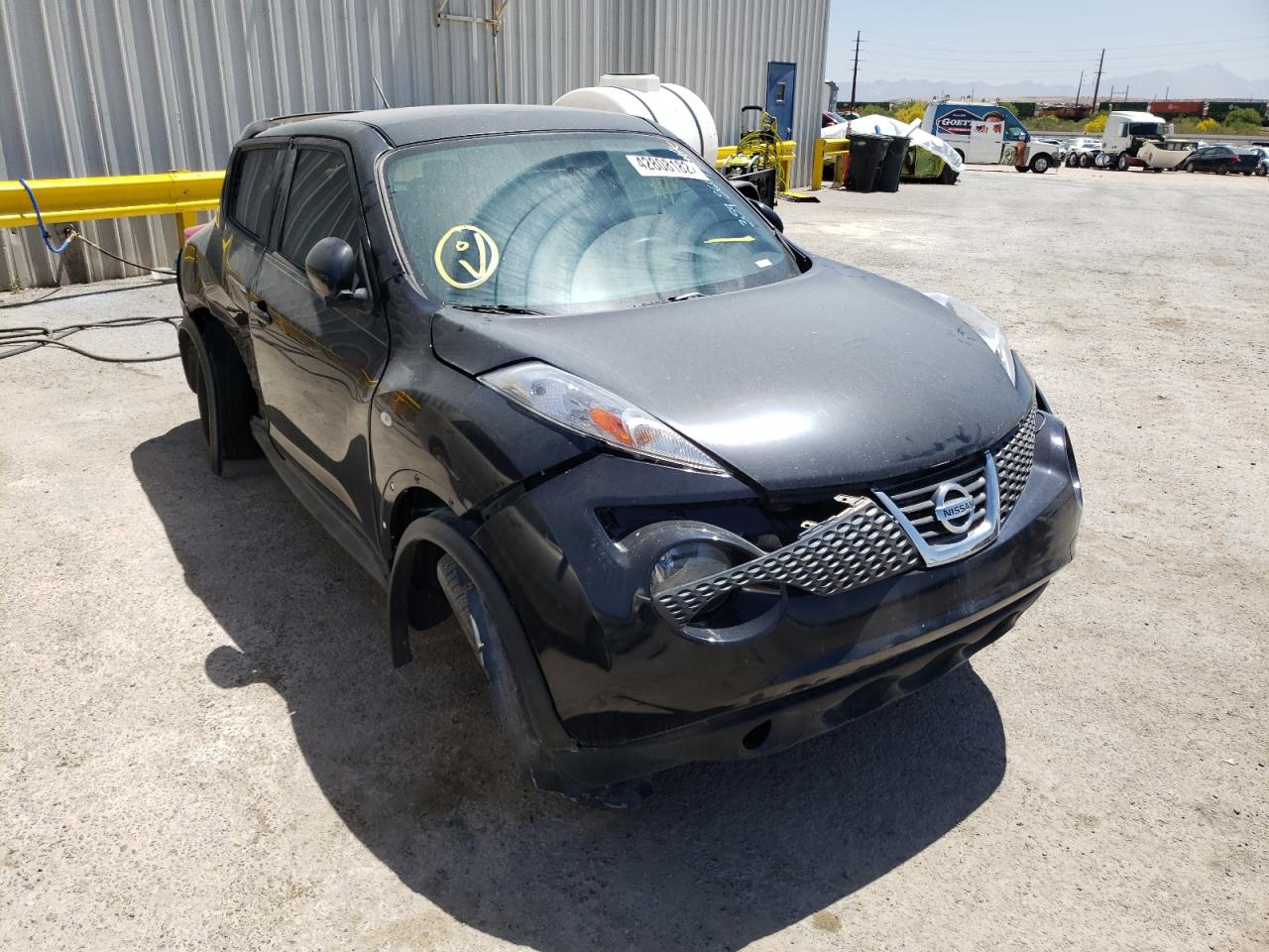 NISSAN JUKE S 2014 with VIN JN8AF5MR7ET359560 - Photo from auction