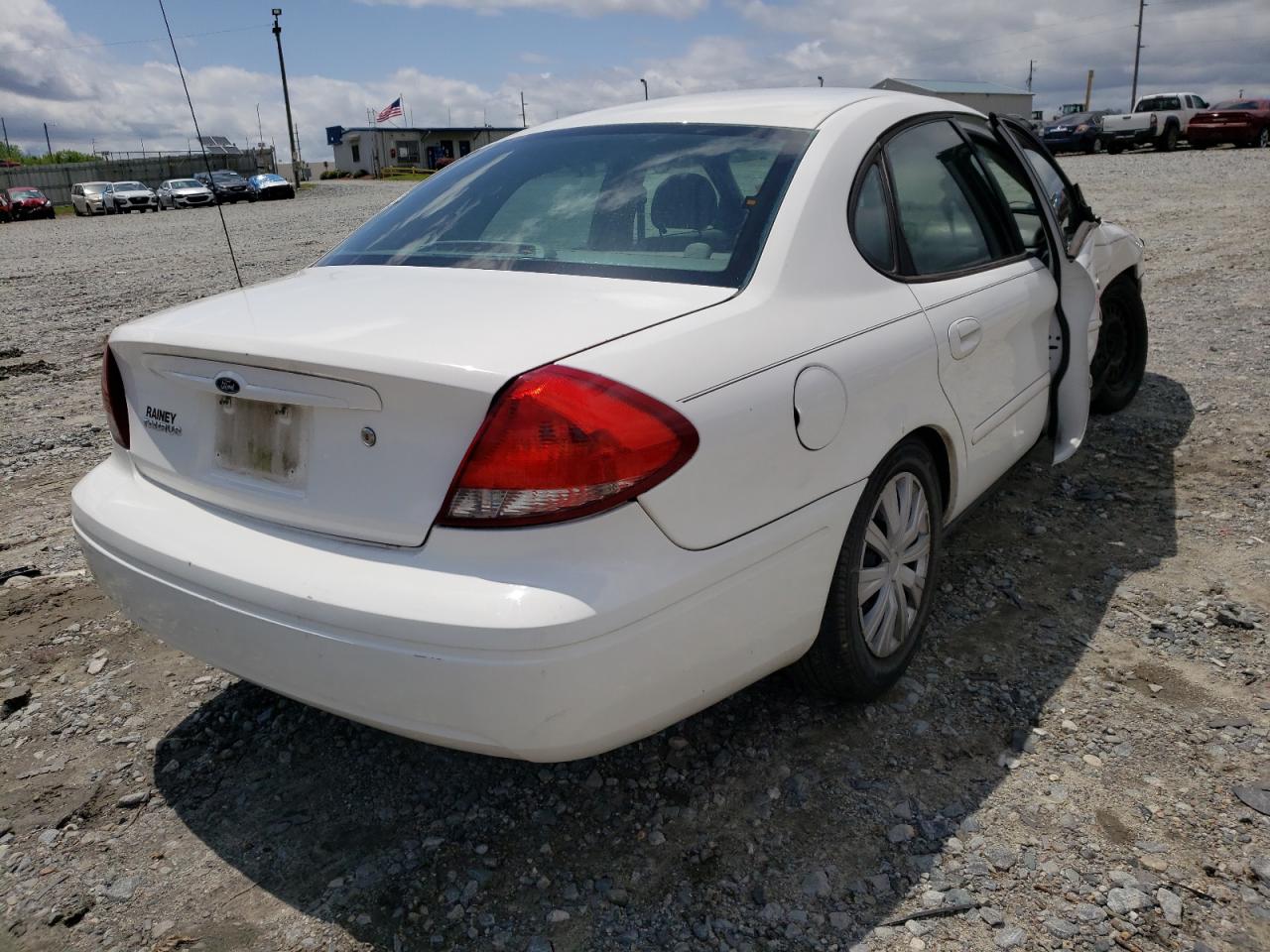 Foto 4 de la subasta – 2007 FORD TAURUS SE con VIN 1FAFP53U27A115727
