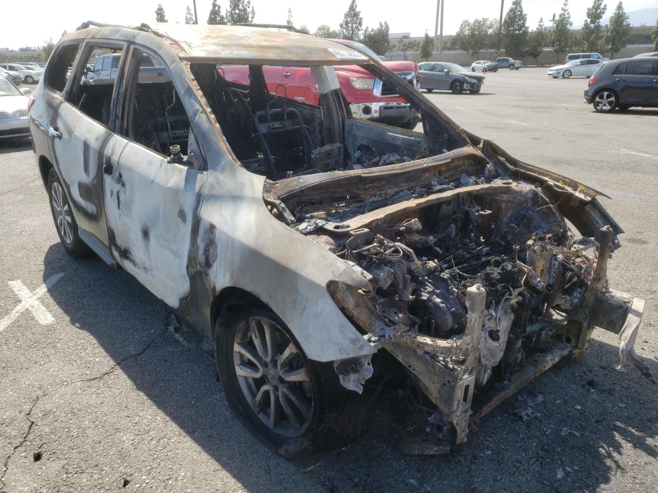 NISSAN PATHFINDER 2015 with VIN 5N1AR2MN7FC655108 - Photo from auction