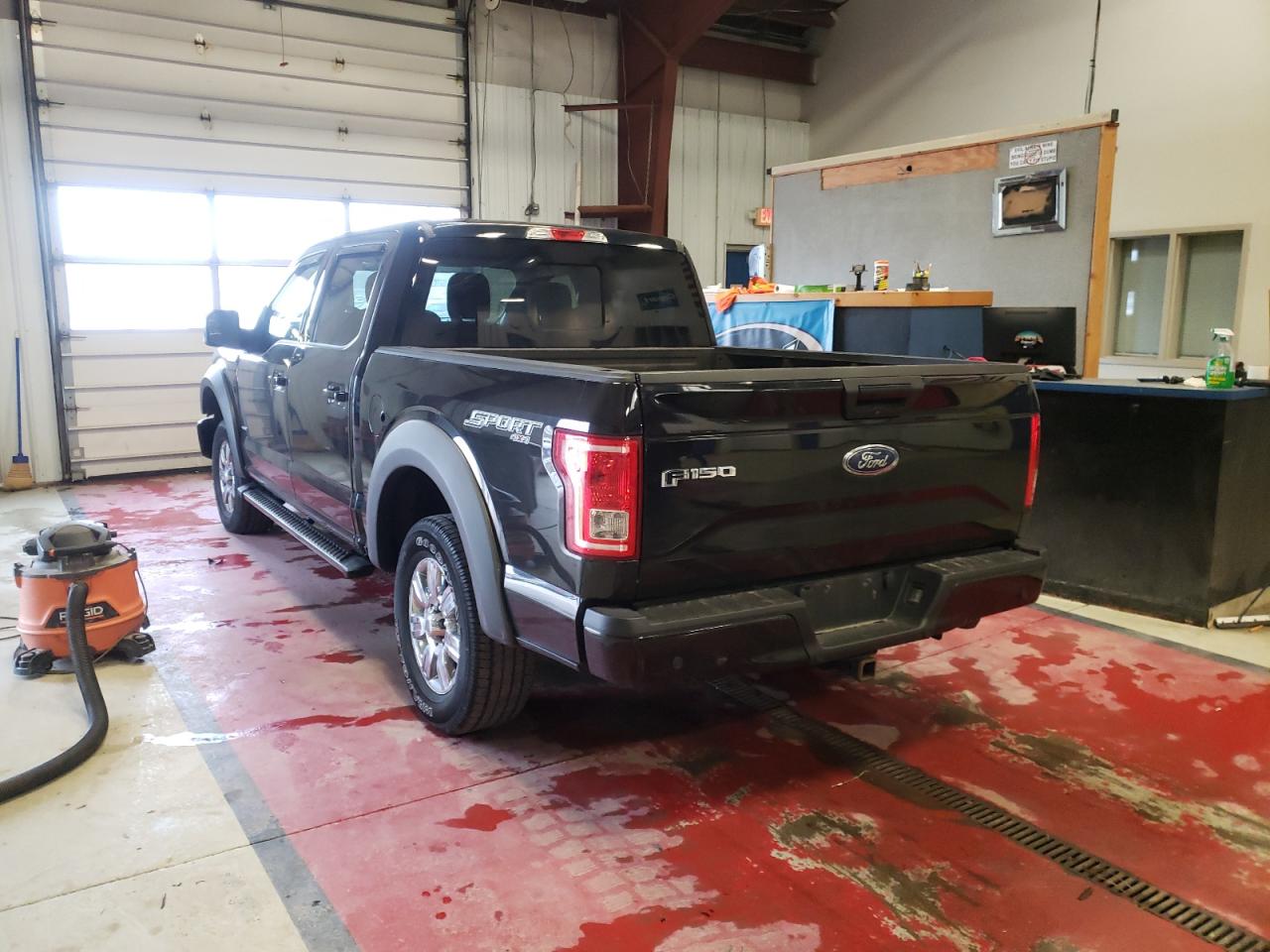 Photo 3 from auction – 2017 FORD F150 SUPER with VIN 1FTEW1EP8HFC00780