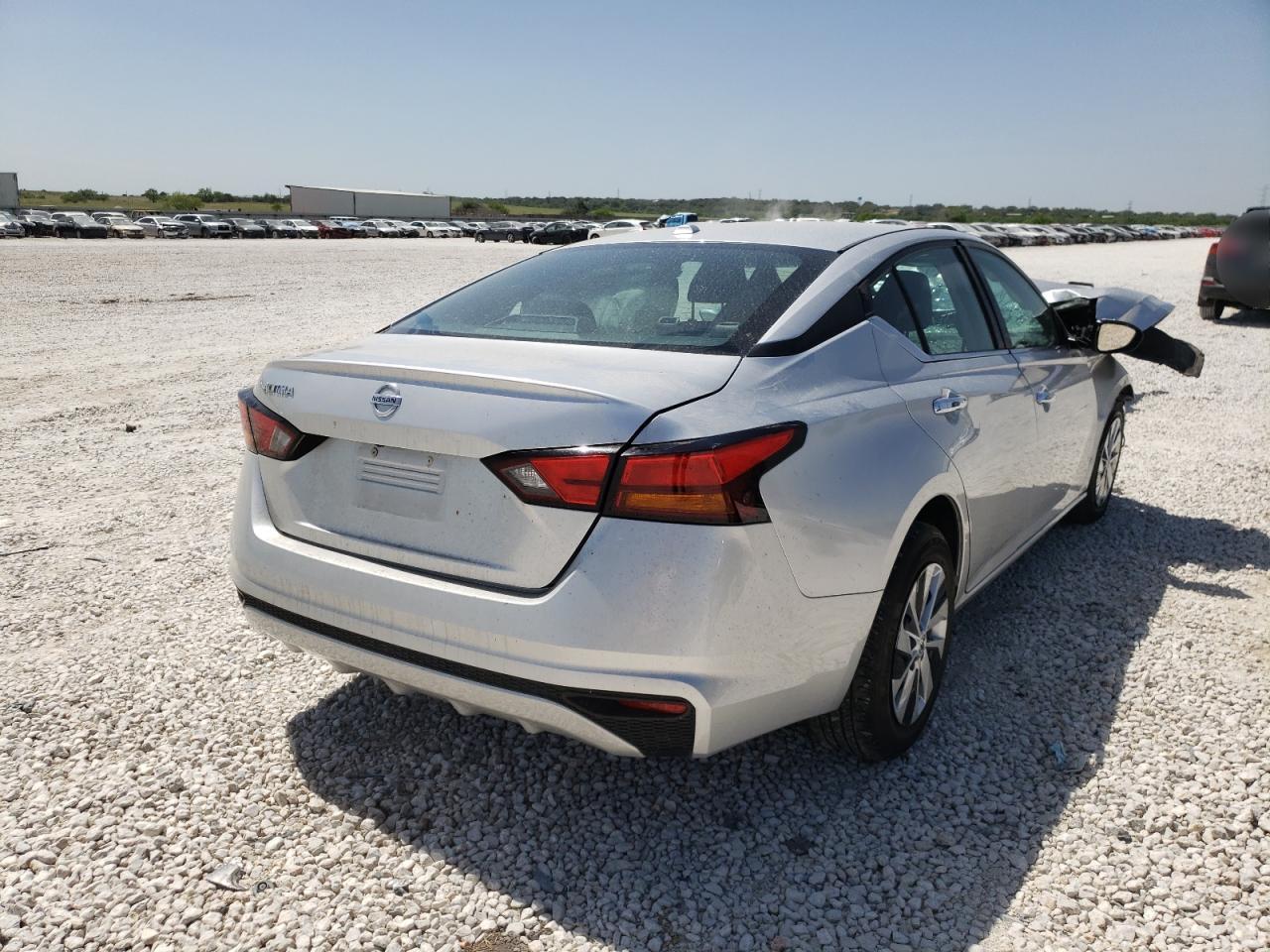 Photo 4 from auction – 2020 NISSAN ALTIMA S with VIN 1N4BL4BV3LC203215