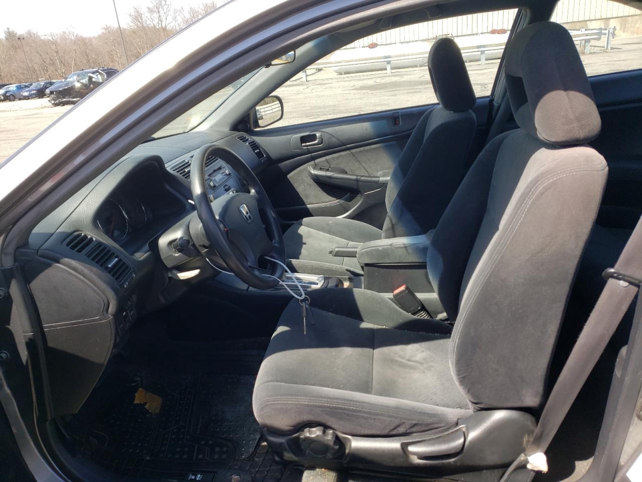 Photo 5 from auction – 2005 HONDA CIVIC EX with VIN 1HGEM22945L001032