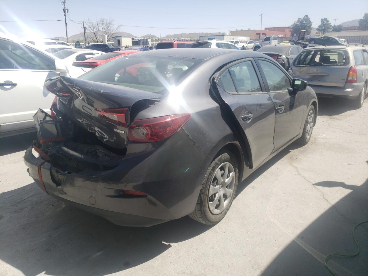Photo 4 from auction – 2015 MAZDA 3 SPORT with VIN 3MZBM1U76FM162065