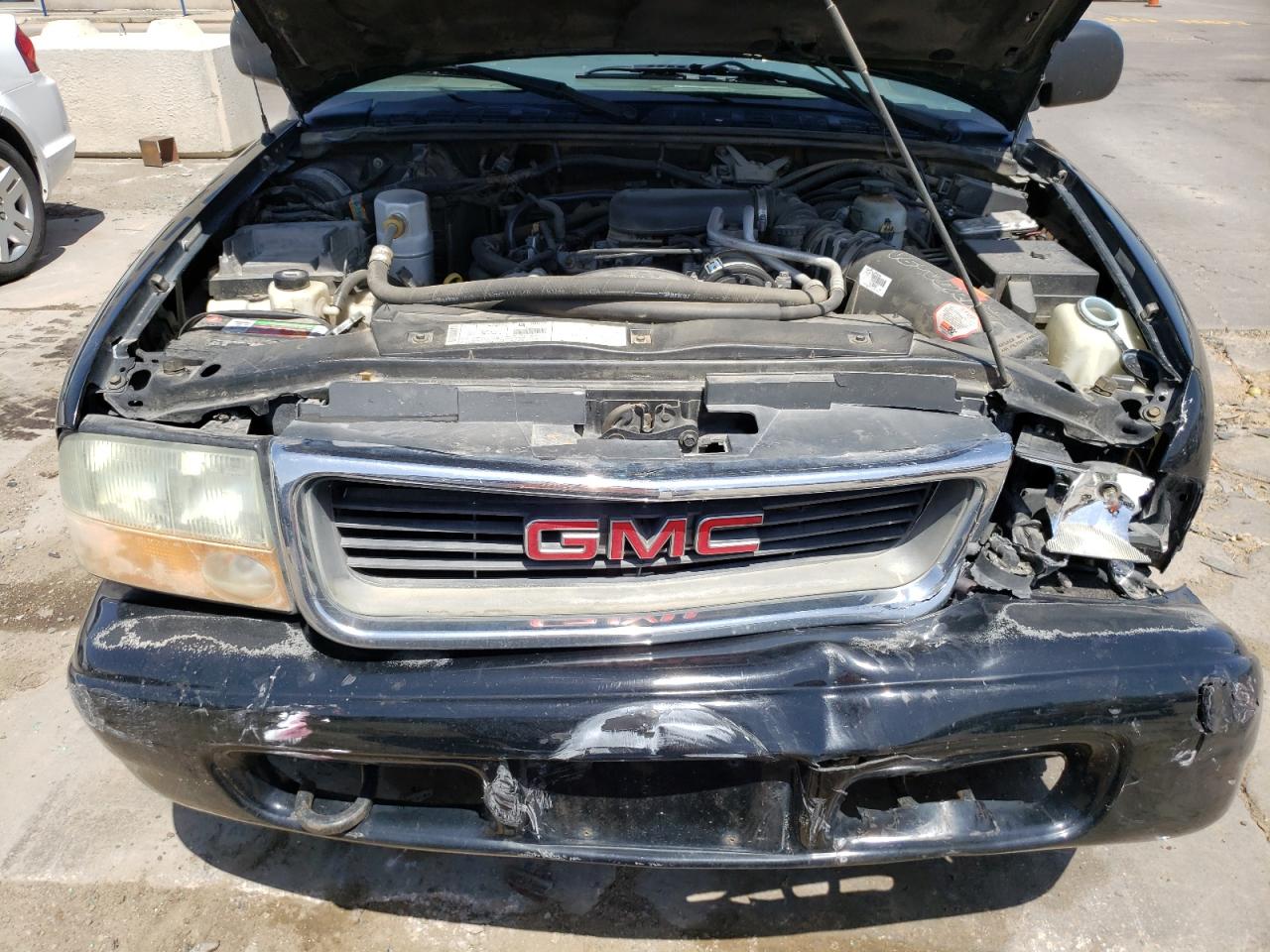 Photo 7 from auction – 2003 GMC SONOMA with VIN 1GTDT13X83K129118