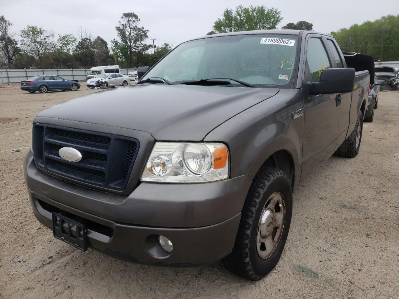 Photo 2 from auction – 2007 FORD F150 with VIN 1FTRX12W47FB52753