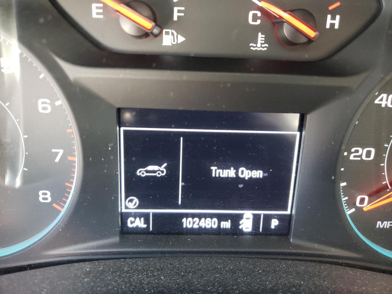 Photo 8 from auction – 2018 CHEVROLET MALIBU LT with VIN 1G1ZD5ST2JF194540