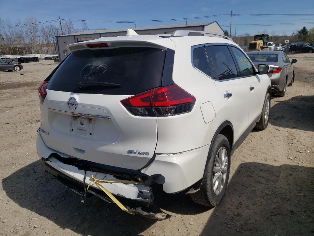 Photo 4 from auction – 2020 NISSAN ROGUE S with VIN KNMAT2MV2LP528292