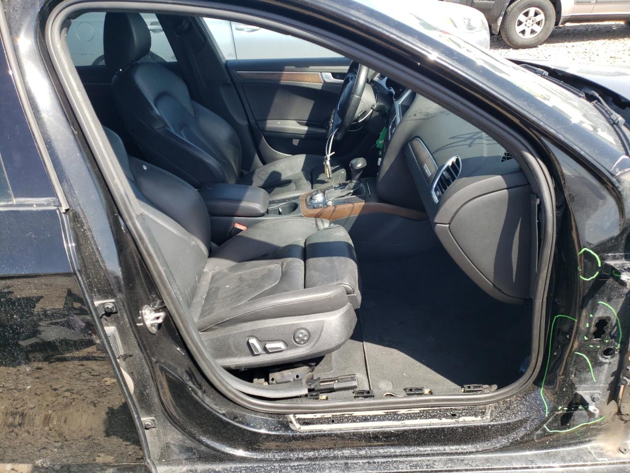 Photo 5 from auction – 2016 AUDI A4 PREMIUM with VIN WAUFFAFL1GN013947