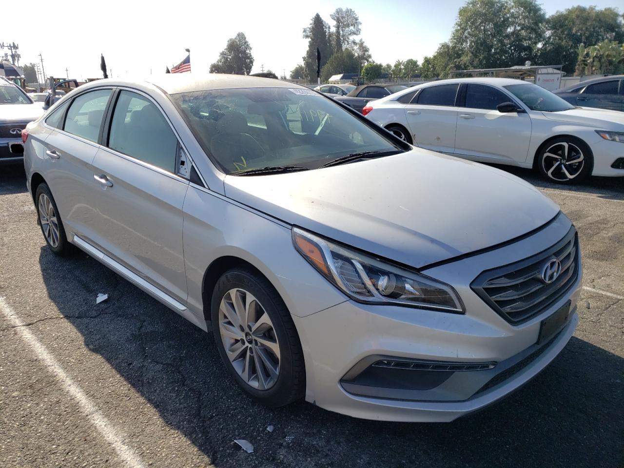 HYUNDAI SONATA SPO 2016 with VIN 5NPE34AF4GH272913 - Photo from auction