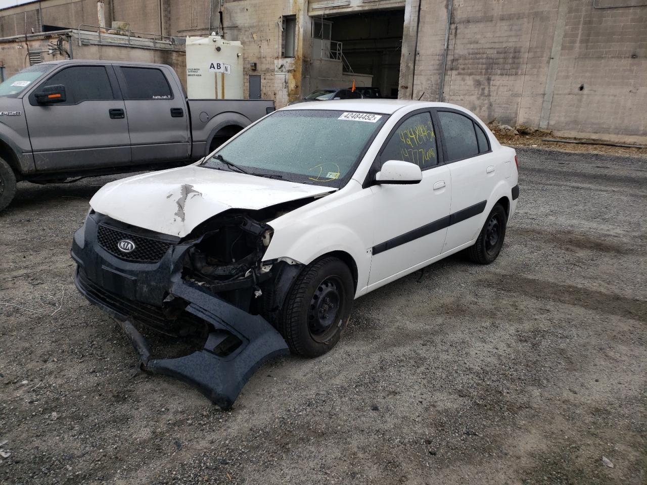Photo 2 from auction – 2007 KIA RIO BASE with VIN KNADE123776190500