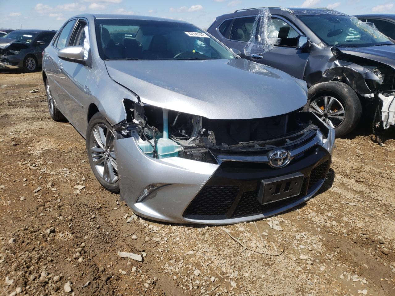 Photo 1 from auction – 2015 TOYOTA CAMRY LE with VIN 4T1BF1FK1FU097938
