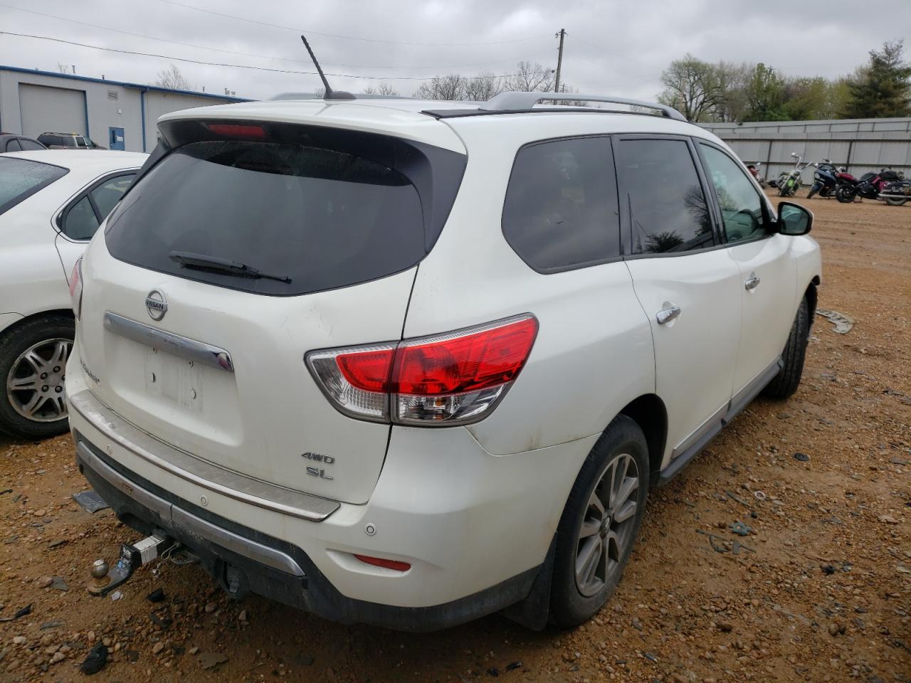 Photo 4 from auction – 2014 NISSAN PATHFINDER with VIN 5N1AR2MM7EC683271