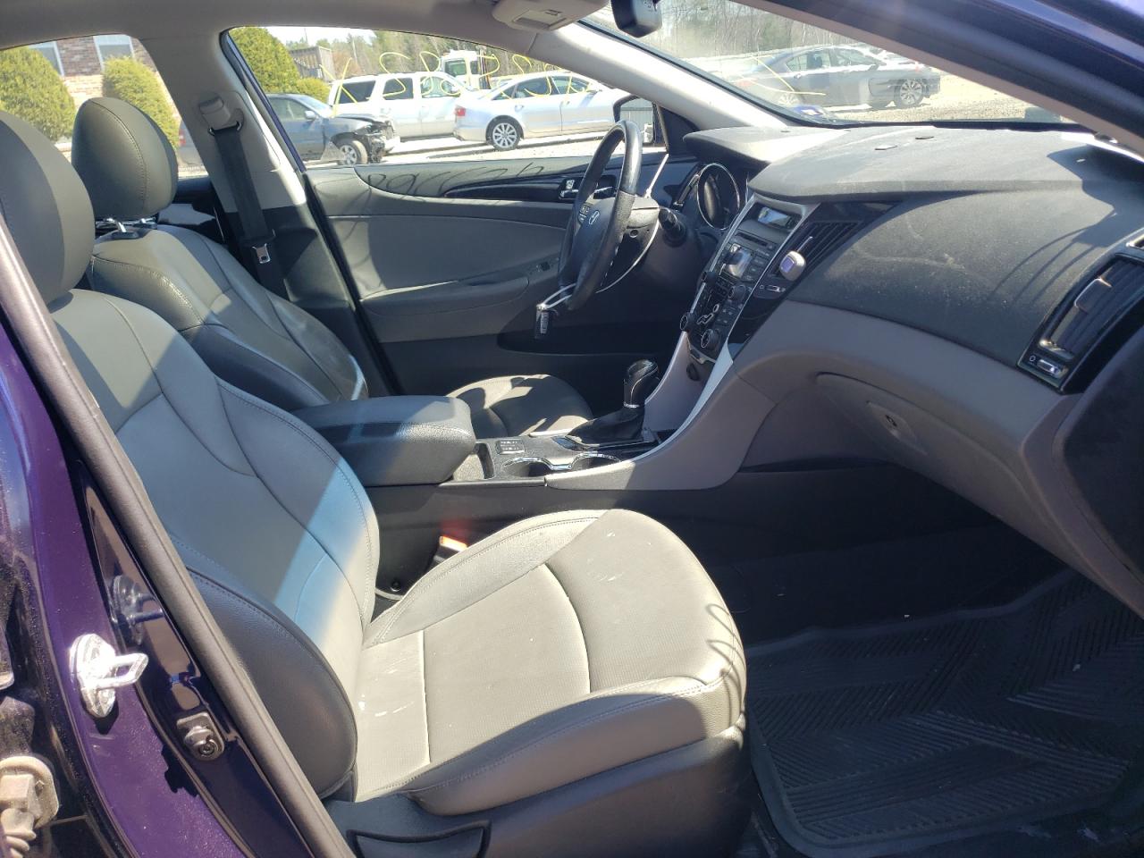 Foto 5 de la subasta – 2012 HYUNDAI SONATA SE con VIN 5NPEC4AC1CH422444