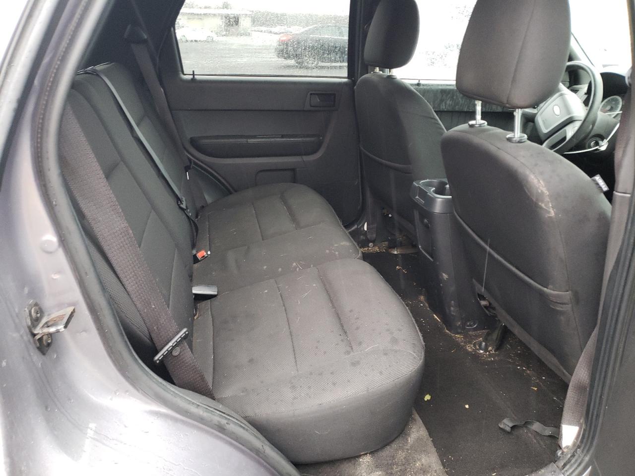 Photo 6 from auction – 2008 FORD ESCAPE XLT with VIN 1FMCU93128KD39669