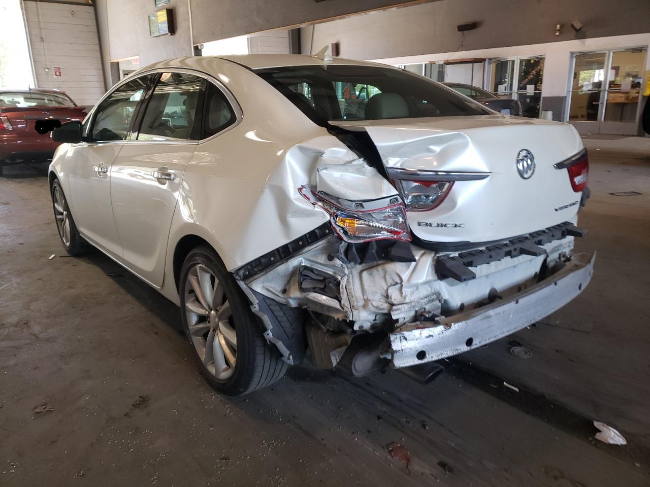 Photo 3 from auction – 2012 BUICK VERANO with VIN 1G4PP5SK4C4142334