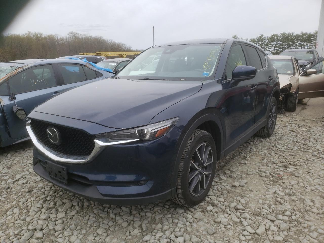 Photo 2 from auction – 2017 MAZDA CX-5 GRAND with VIN JM3KFBDL5H0134643