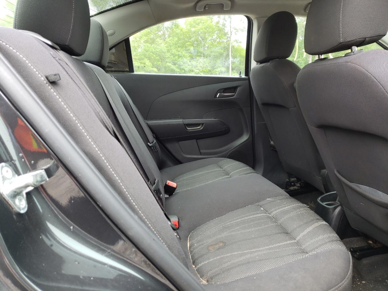 Photo 6 from auction – 2015 CHEVROLET SONIC LT with VIN 1G1JC5SH7F4151004