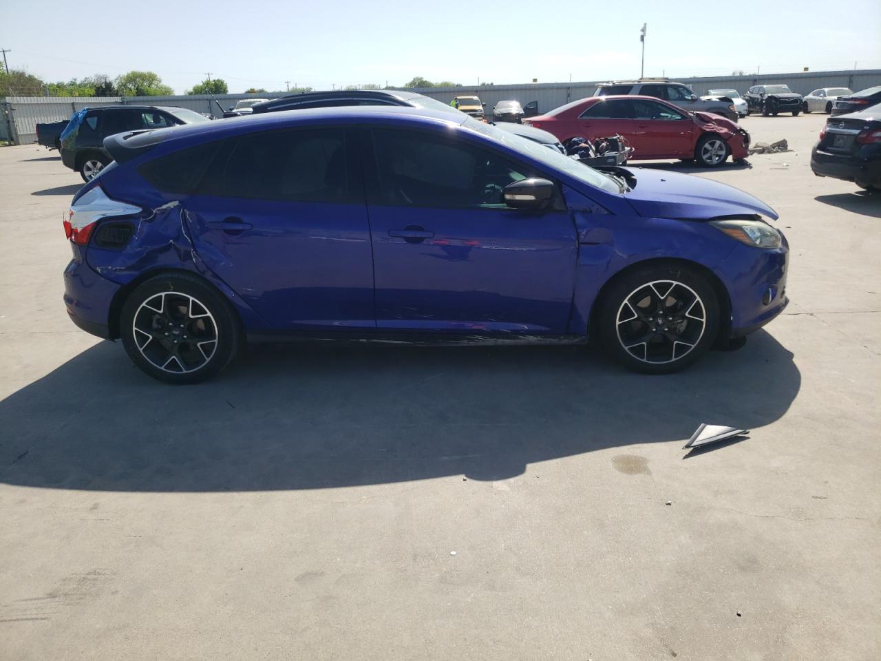 Photo 9 from auction – 2014 FORD FOCUS SE with VIN 1FADP3K26EL130406