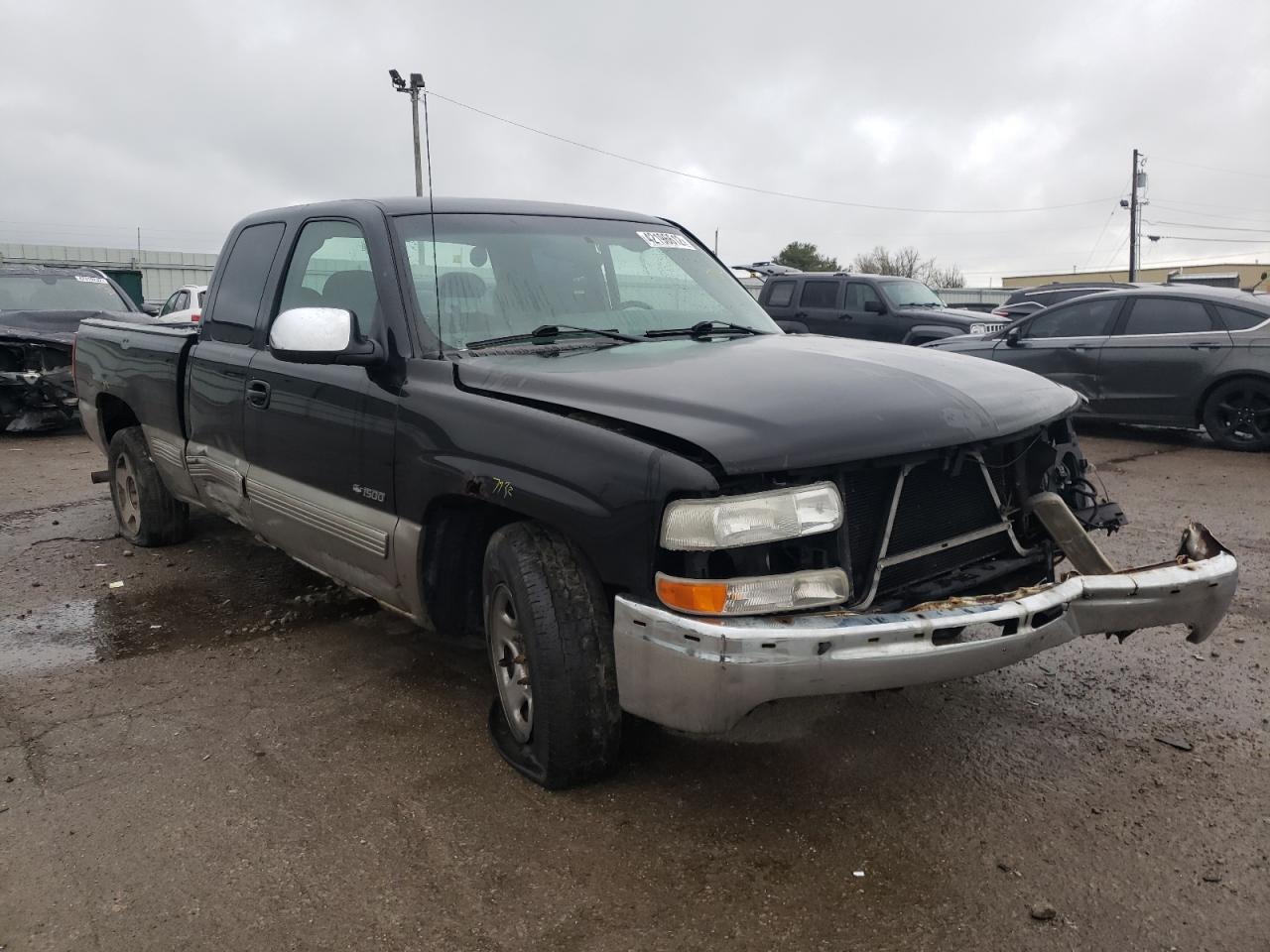 CHEVROLET SILVERADO 2001 with VIN 2GCEC19V711343850 - Photo from auction