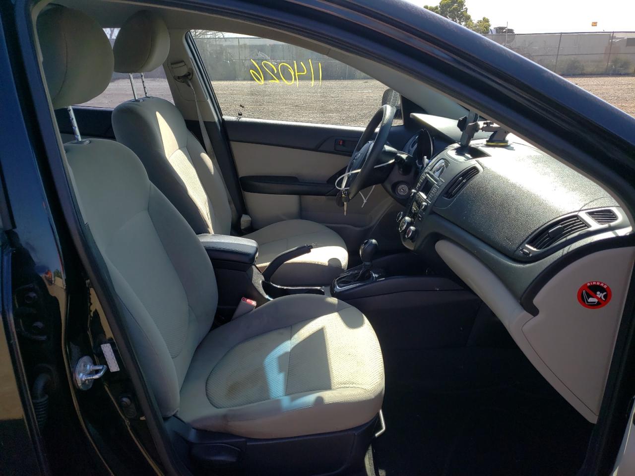 Фото 5 с аукциона – 2012 KIA FORTE EX с VIN KNAFU4A28C5590975