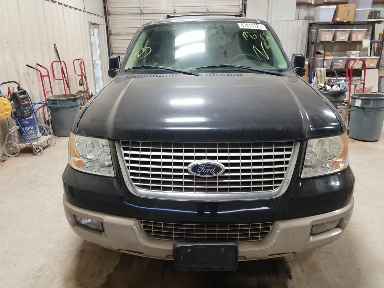 Photo 9 from auction – 2006 FORD EXPEDITION with VIN 1FMPU17526LA61962