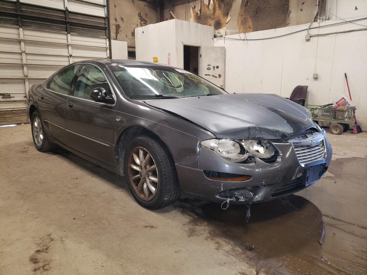 CHRYSLER 300M 2004 with VIN 2C3HE66G24H588470 - Photo from auction