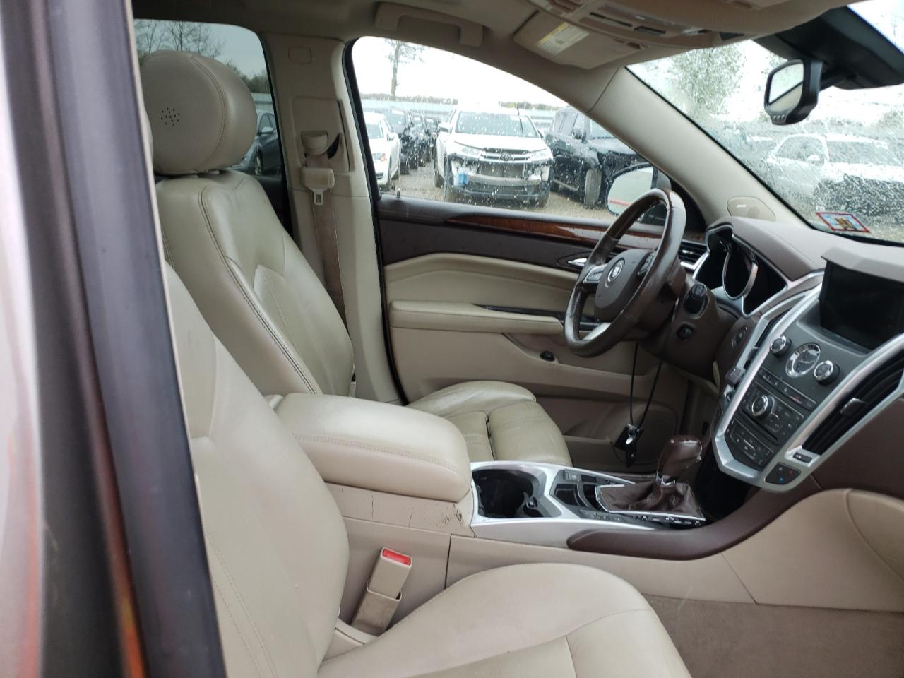 Photo 5 from auction – 2012 CADILLAC SRX PERFOR with VIN 3GYFNEE35CS509486