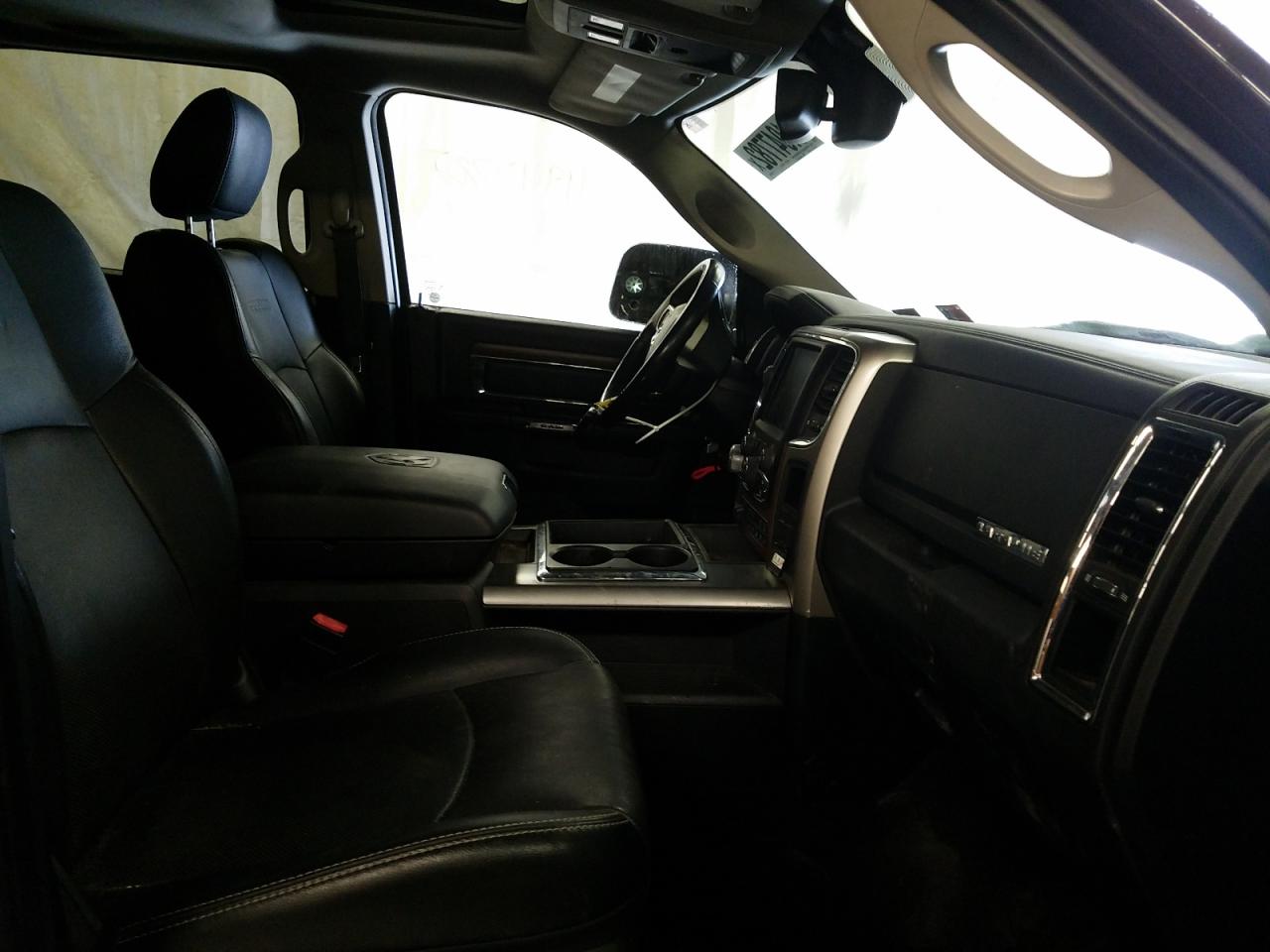 Photo 5 from auction – 2015 RAM 1500 LARAM with VIN 1C6RR7NT7FS551250