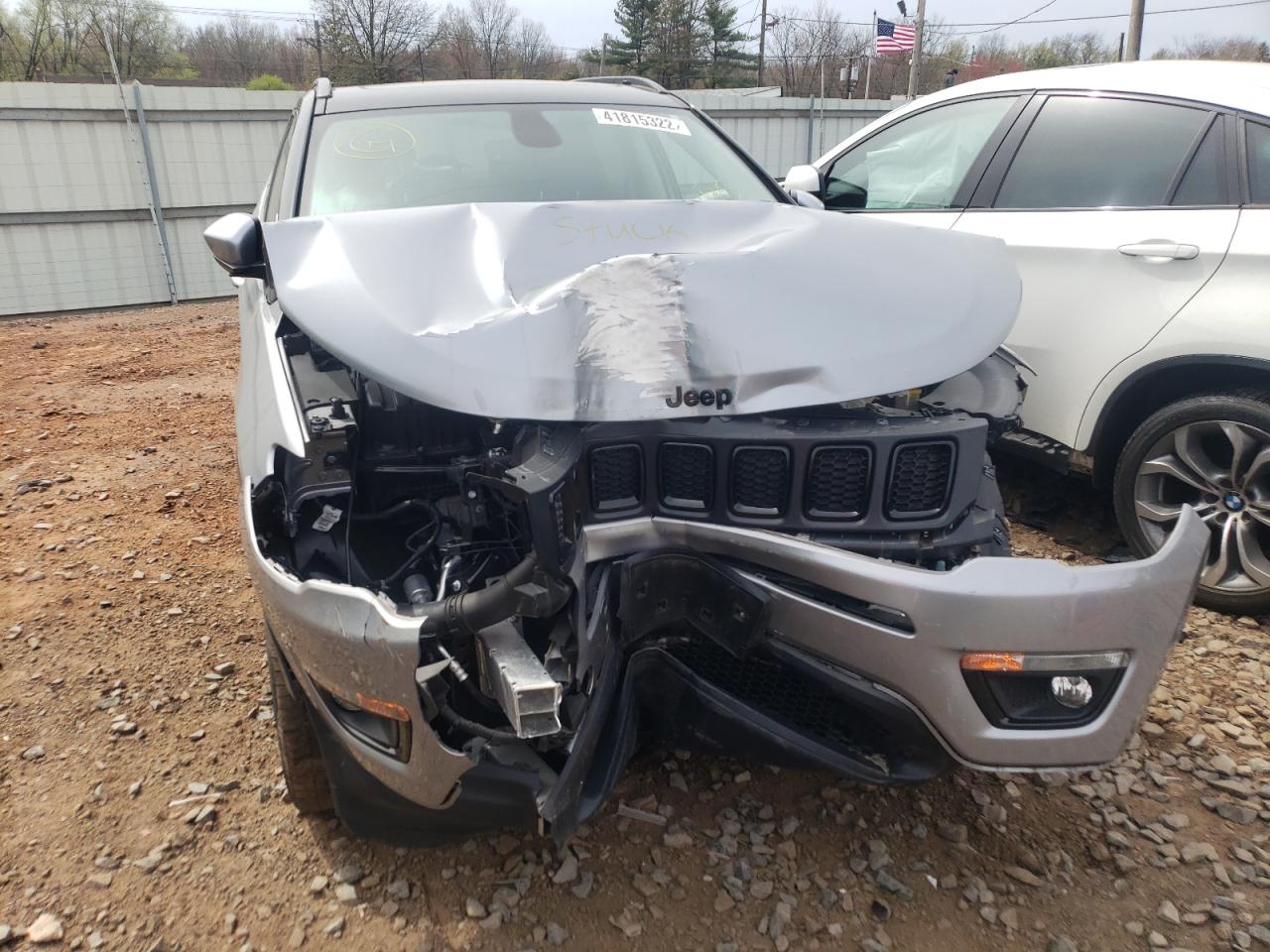Photo 9 from auction – 2019 JEEP COMPASS LA with VIN 3C4NJDBB1KT630964