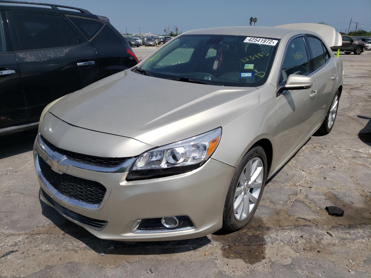 Photo 2 from auction – 2014 CHEVROLET MALIBU 2LT with VIN 1G11E5SL4EF123985