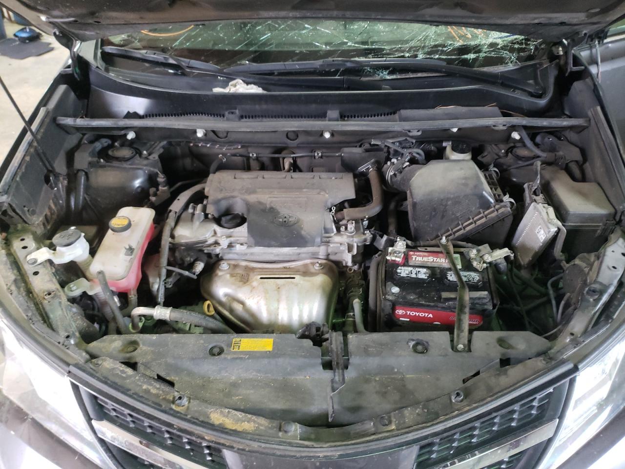 Photo 7 from auction – 2015 TOYOTA RAV4 LIMIT with VIN 2T3YFREV7FW146667
