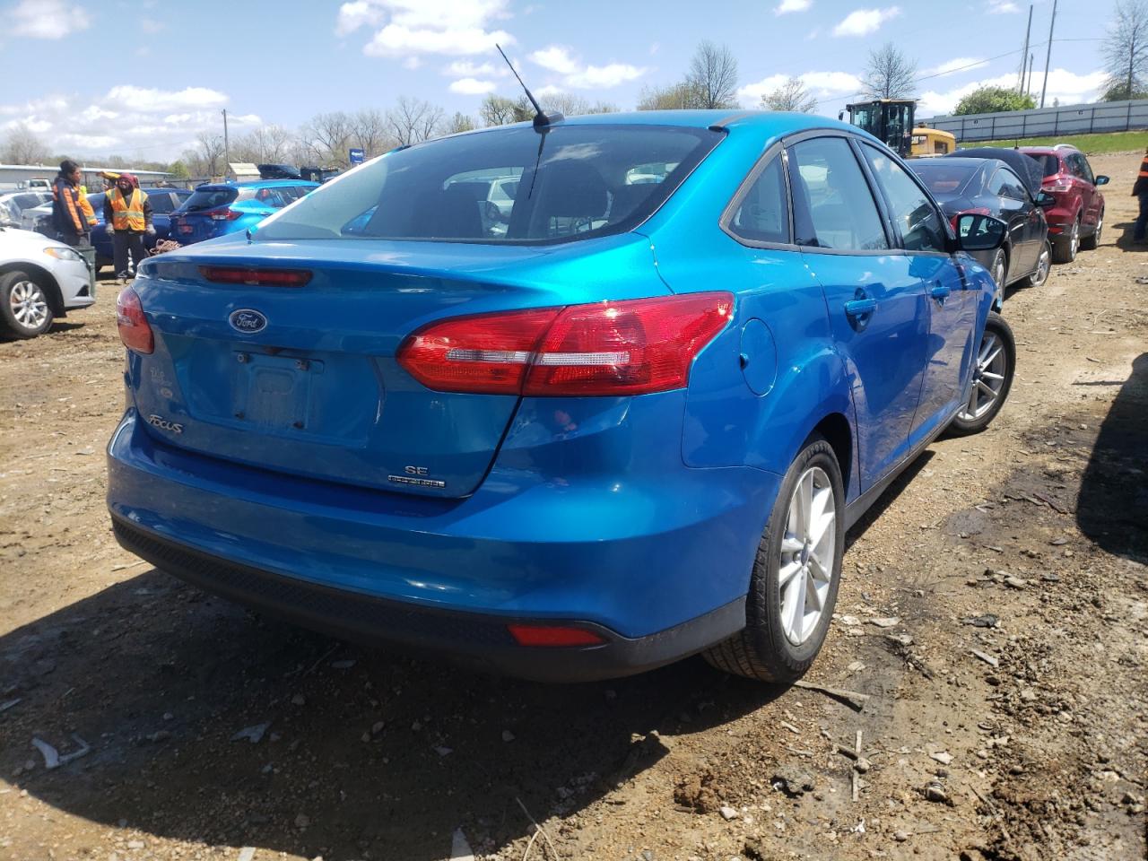 Photo 4 from auction – 2015 FORD FOCUS SE with VIN 1FADP3F29FL340297