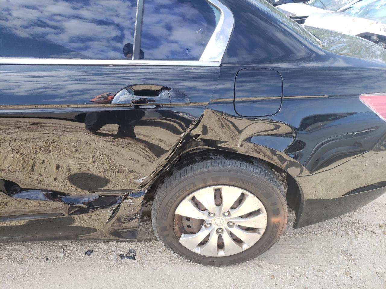 Photo 9 from auction – 2012 HONDA ACCORD LX with VIN 1HGCP2F34CA121460