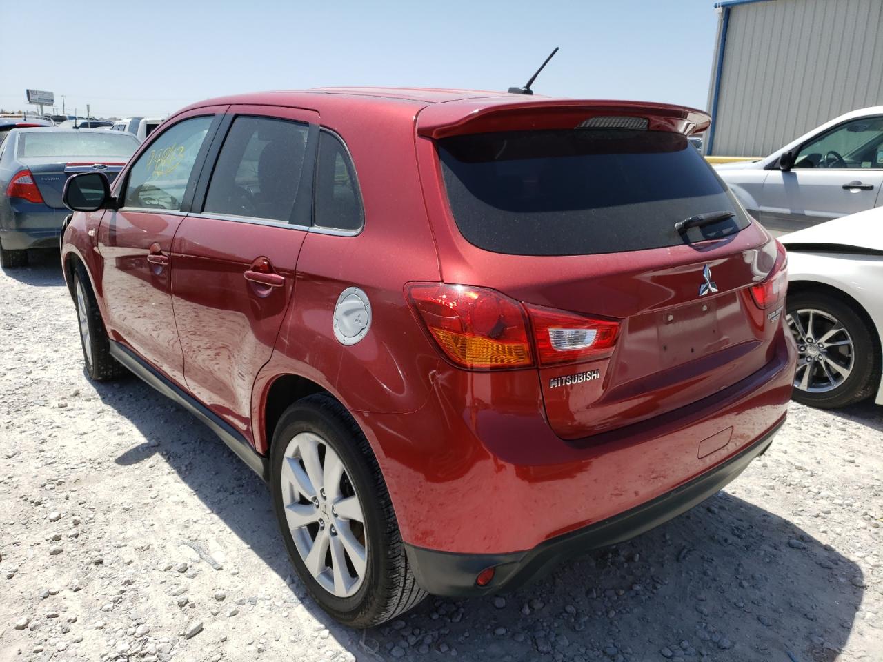 Photo 3 from auction – 2013 MITSUBISHI OUTLANDER with VIN 4A4AP4AU3DE012685