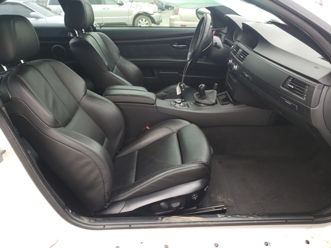 Photo 5 from auction – 2011 BMW M3 with VIN WBSKG9C56BE645699