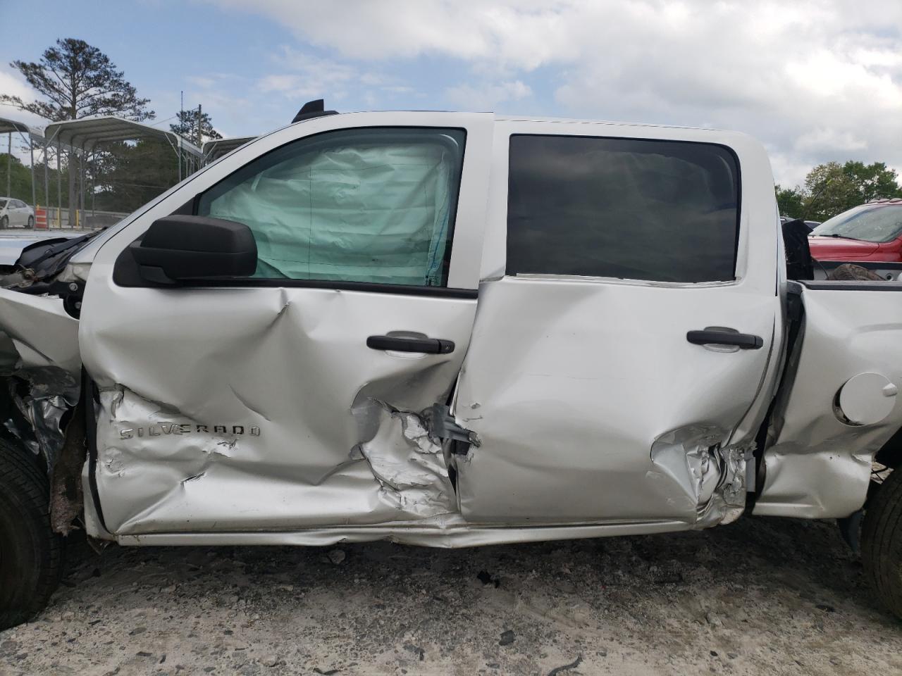 Photo 10 from auction – 2015 CHEVROLET SILVERADO with VIN 3GCPCPEC4FG151042